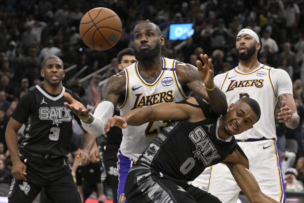 随着赛季的 随着赛季的